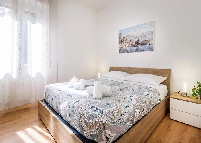 Silk & Sunset - And View With Parking Como