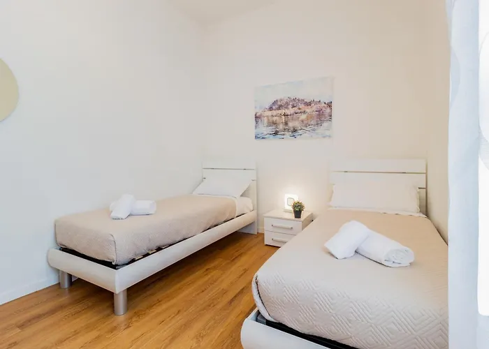 Silk & Sunset - And View With Parking * Como