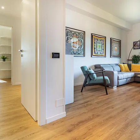 펜션 Silk & Sunset - And View With Parking 코모