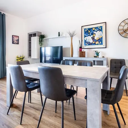 Silk & Sunset - And View With Parking